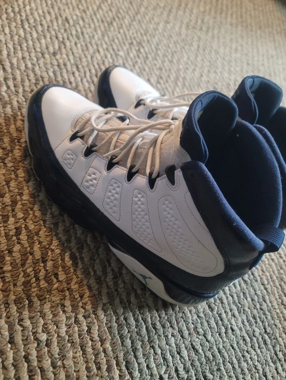 Air Jordan 9 Retro